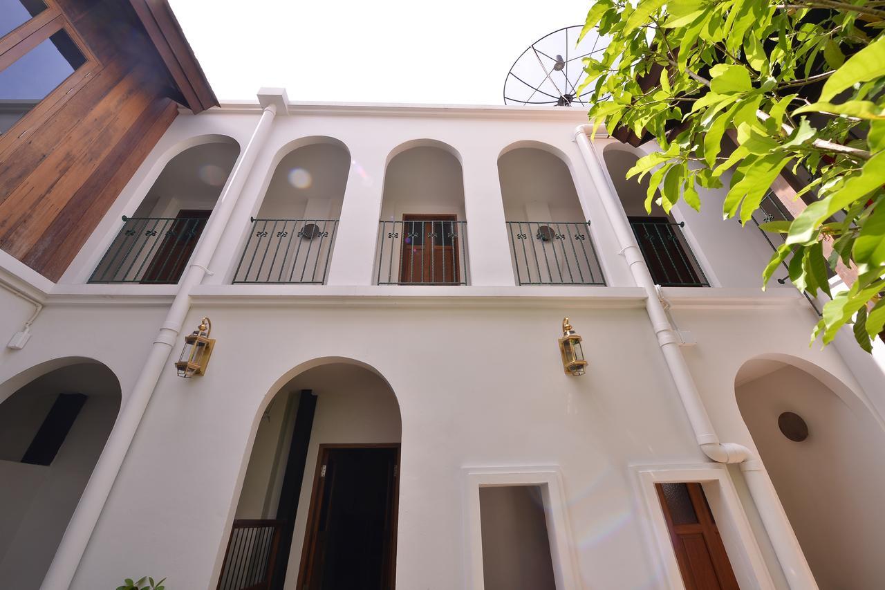 Neighbor Phuthon Bed and Breakfast Bangkok Exteriör bild